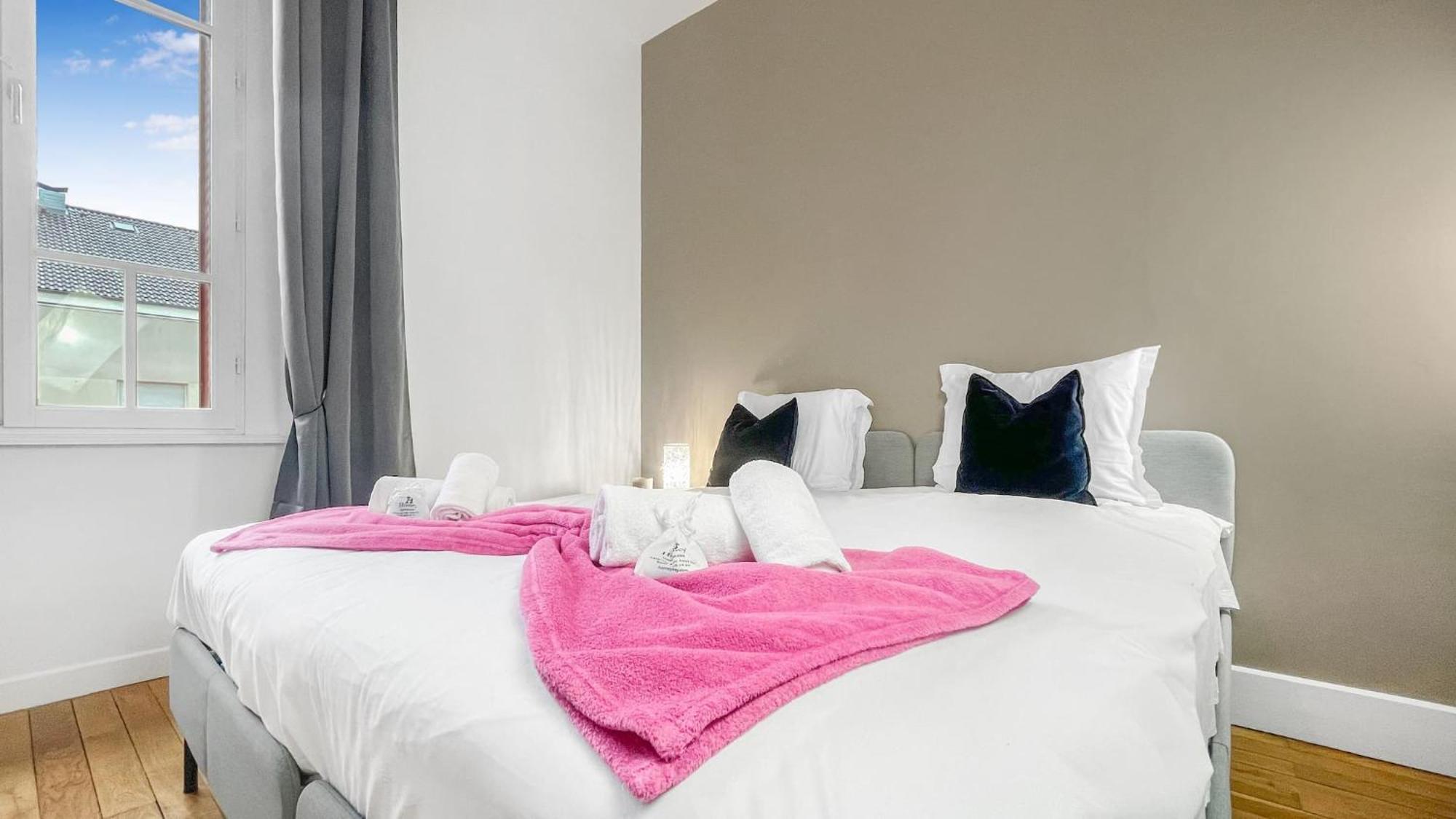 Homey Awesome - Proche Gare Et Tram - Centre-Ville - Balcon Prive - Wifi Gratuit Annemasse Exteriér fotografie