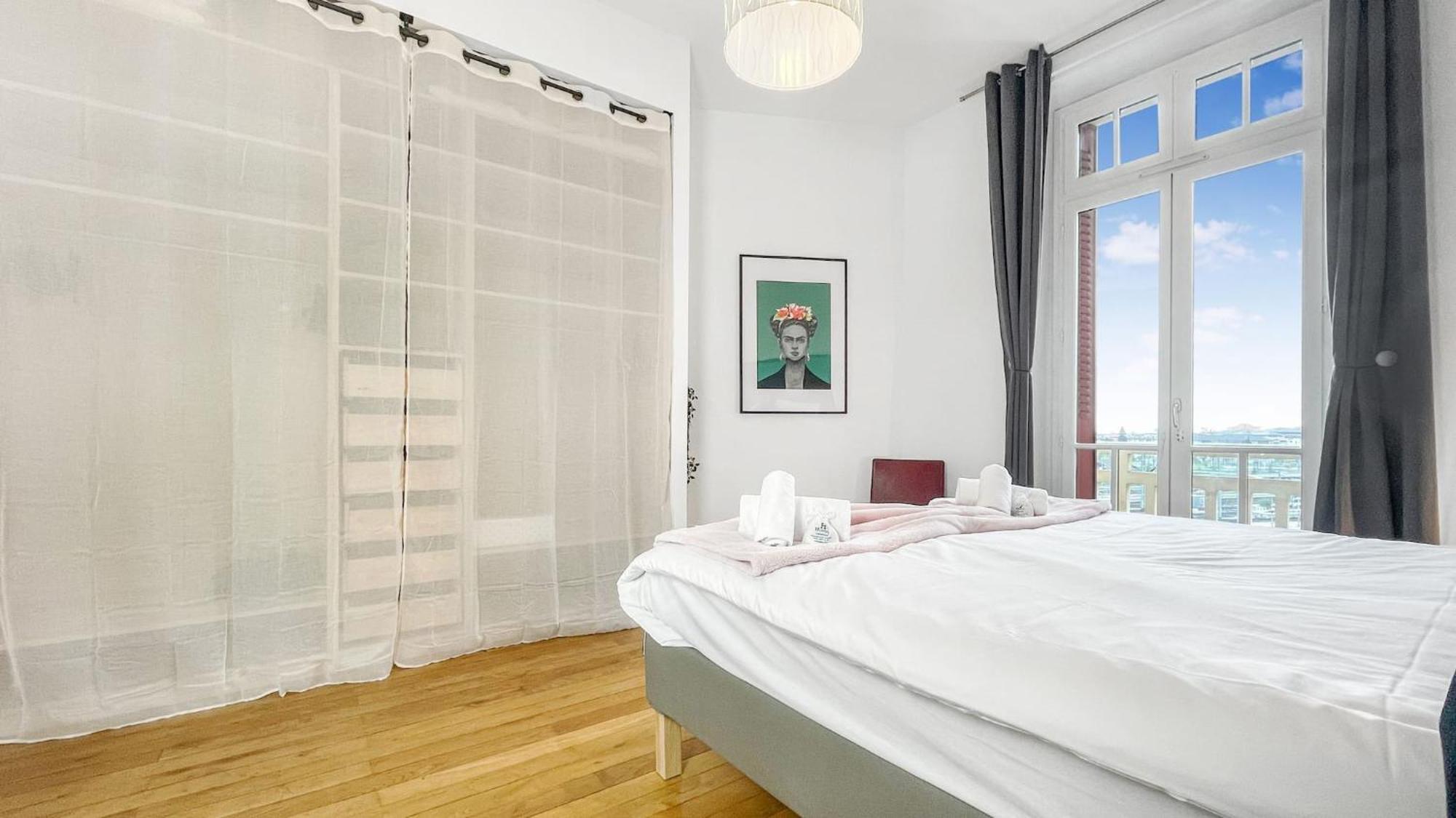 Homey Awesome - Proche Gare Et Tram - Centre-Ville - Balcon Prive - Wifi Gratuit Annemasse Exteriér fotografie